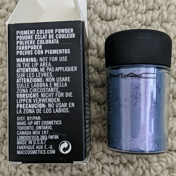 Brand new MAC Cornflower Pigment Powder - Picture 3 of 4